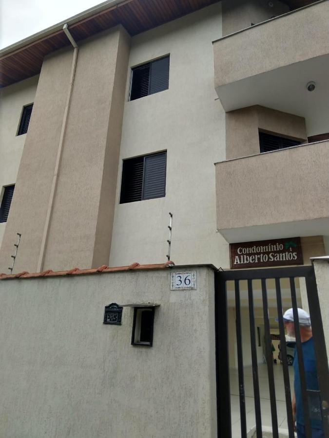 Apartamento Ubatuba, Itagua, Bem Localizado, Duas Vagas De Garagem Exterior photo