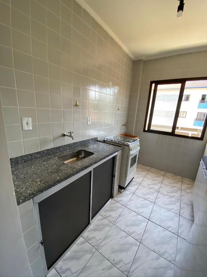Apartamento Ubatuba, Itagua, Bem Localizado, Duas Vagas De Garagem Exterior photo
